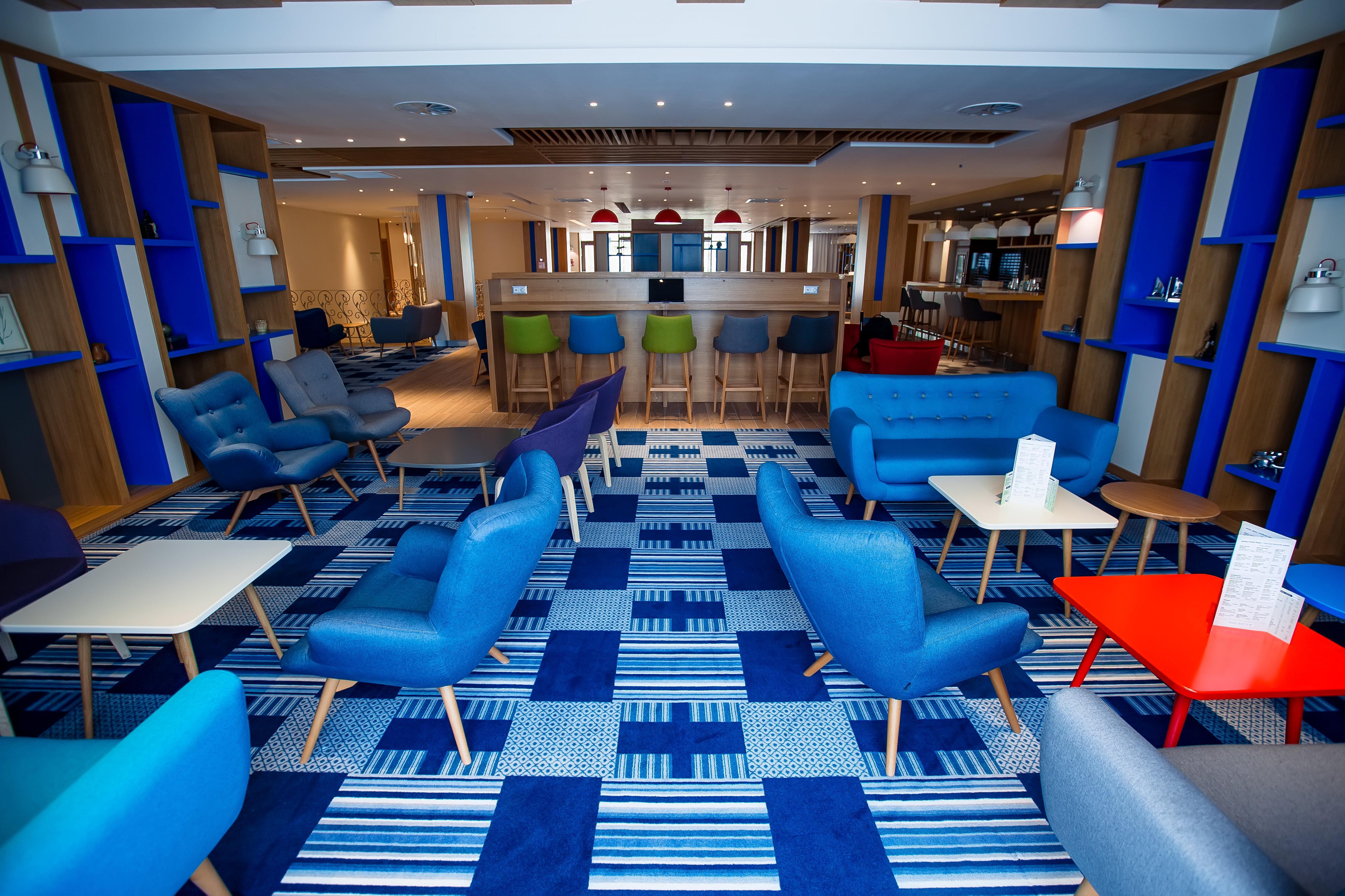 Holiday Inn - Aktau - Seaside By Ihg Exterior photo